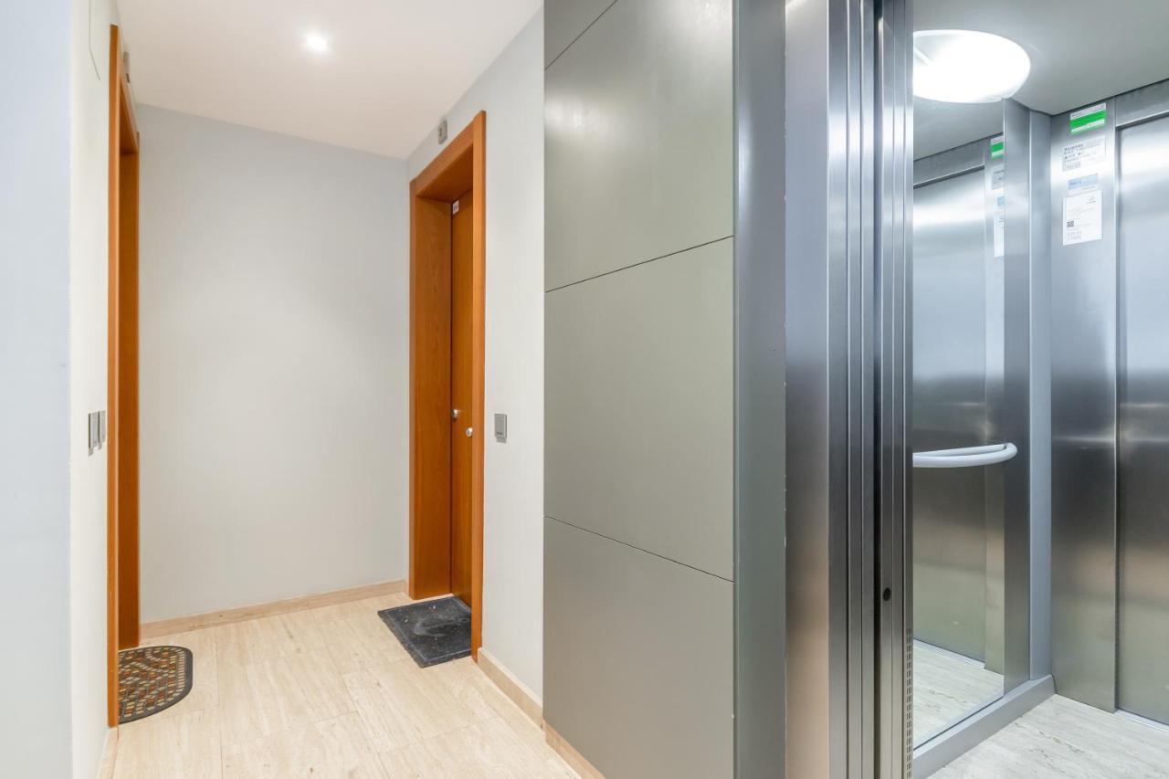 סיטגס Sant Sebastia Moderno Apartamento A 100 Metros De La Playa מראה חיצוני תמונה